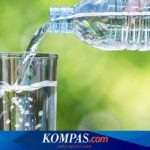 Manfaat kesehatan mengonsumsi air putih hangat secara rutin setiap hari